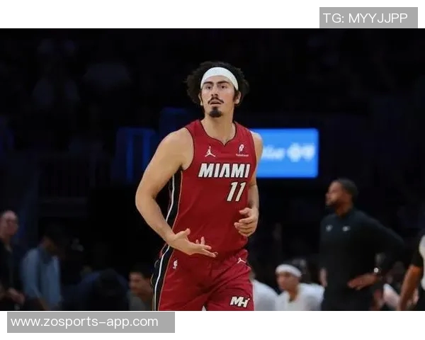 哈克斯全力以赴16投11中砍下31分8篮板4助攻却难救球队失利 哈克斯全力以赴16投11中砍下31分8篮板4助攻却难救球队失利