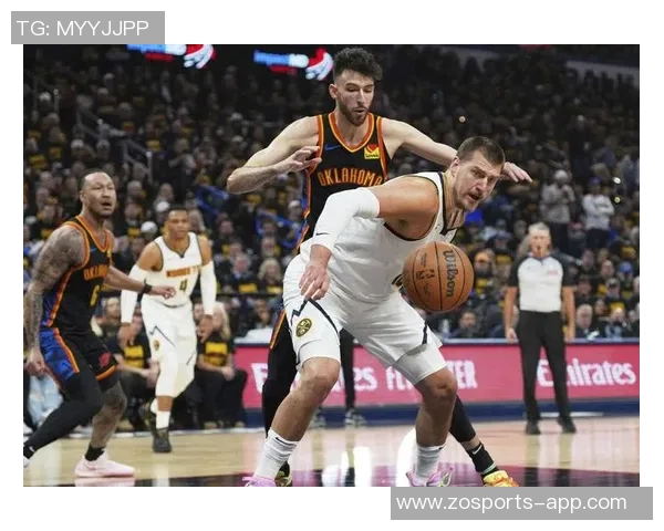 约基奇背靠背两场仅得9篮板却展现出准三双实力引发球迷热议 约基奇背靠背两场仅得9篮板却展现出准三双实力引发球迷热议