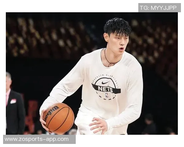 中国赛半场战报布克贡献11分曾凡博未登场托马斯状态火热助太阳暂时领先篮网