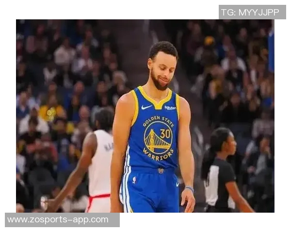 小子竟然偷走我的技能包波斯特彩虹三分命中库里场下无奈抱头叹息